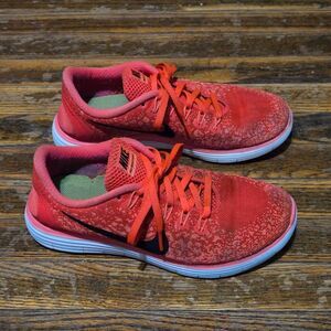 Women's NIKE Free RN Distance Athletic Sneakers Shoes Size 7.5